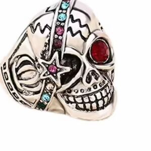 Skull ring size 8.5 unisex